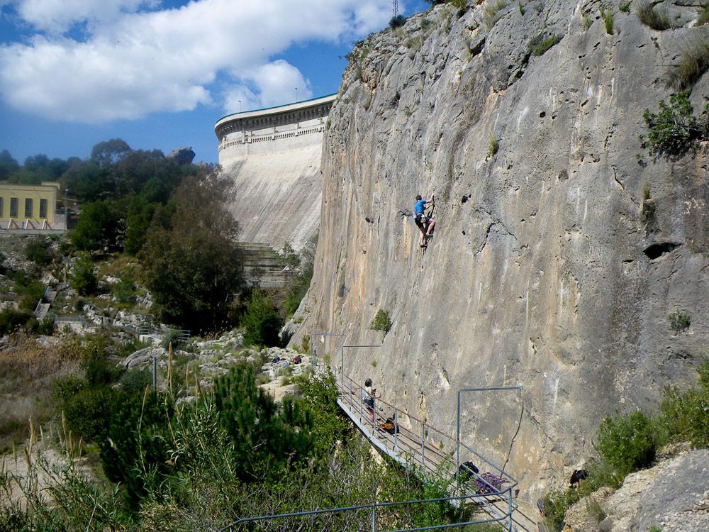 Climbing in Sierra Espuña and Mula, Spain | Destination Article